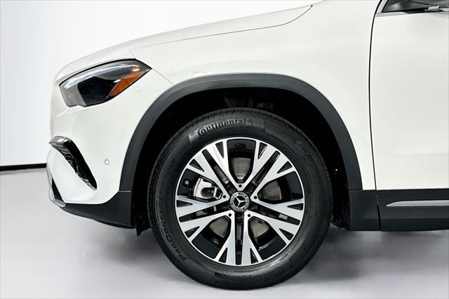 used 2024 Mercedes-Benz GLA 250 car, priced at $43,865