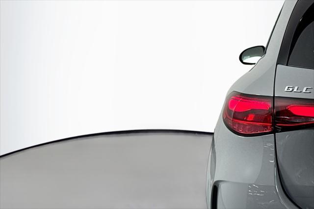 new 2025 Mercedes-Benz GLC 300 car, priced at $58,720