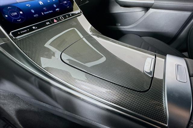 new 2025 Mercedes-Benz GLC 300 car, priced at $58,720