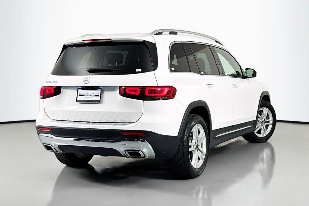 used 2023 Mercedes-Benz GLB 250 car, priced at $30,482