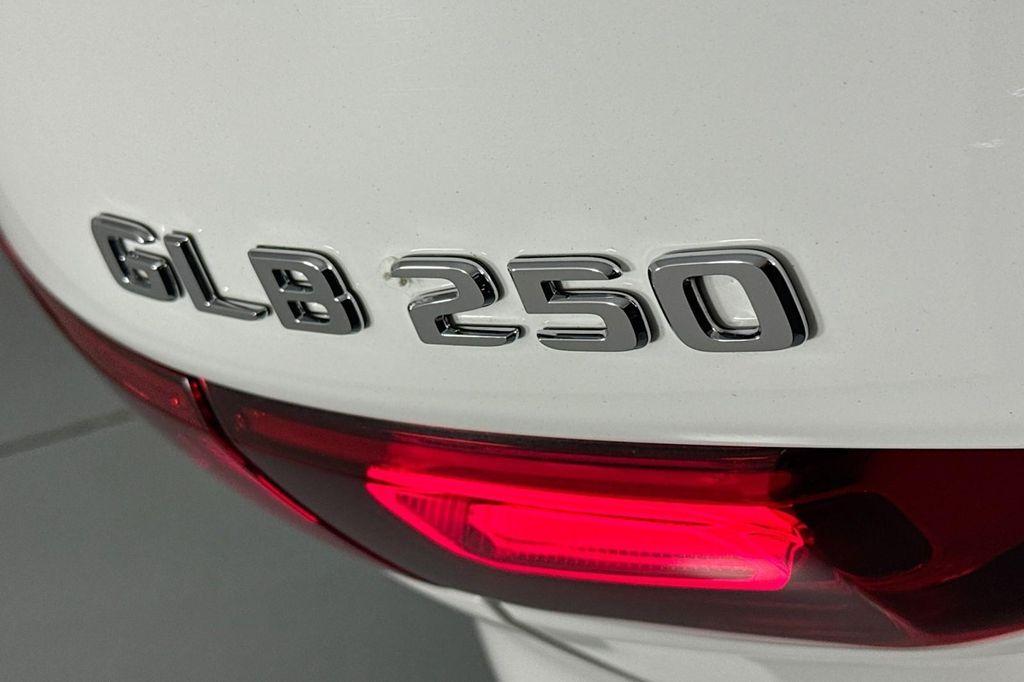 used 2023 Mercedes-Benz GLB 250 car, priced at $30,482