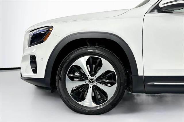 new 2025 Mercedes-Benz GLB 250 car, priced at $51,170