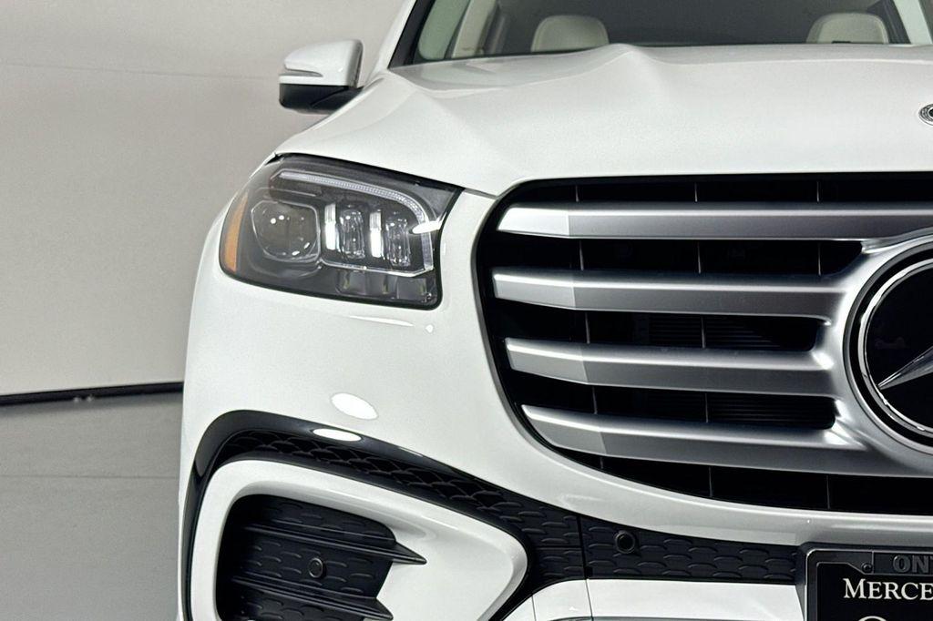 new 2026 Mercedes-Benz GLS 450 car, priced at $100,490