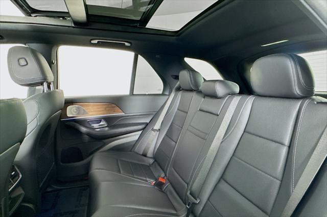new 2025 Mercedes-Benz GLE 350 car, priced at $70,345