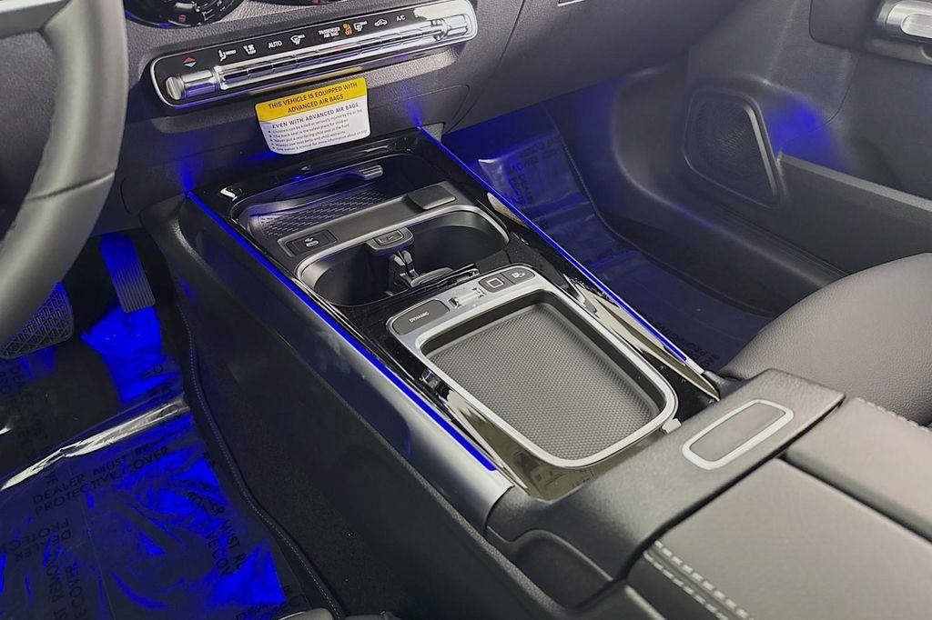 new 2025 Mercedes-Benz GLB 250 car, priced at $47,145