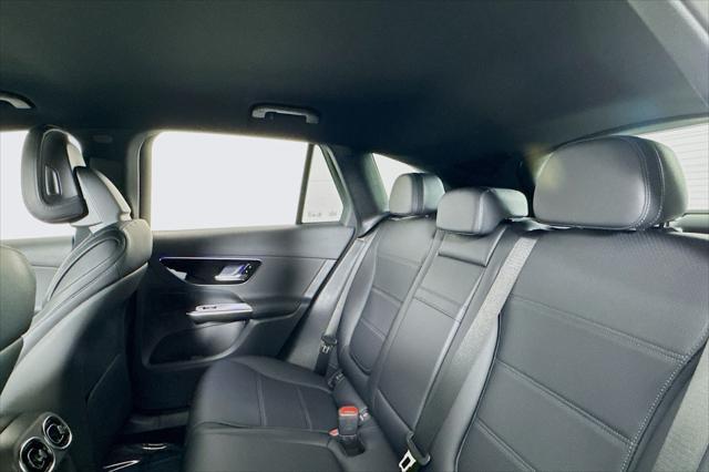new 2025 Mercedes-Benz GLC 300 car, priced at $52,095