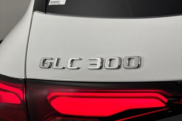 new 2025 Mercedes-Benz GLC 300 car, priced at $52,095