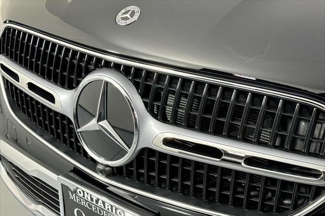 new 2025 Mercedes-Benz GLC 300 car, priced at $52,520