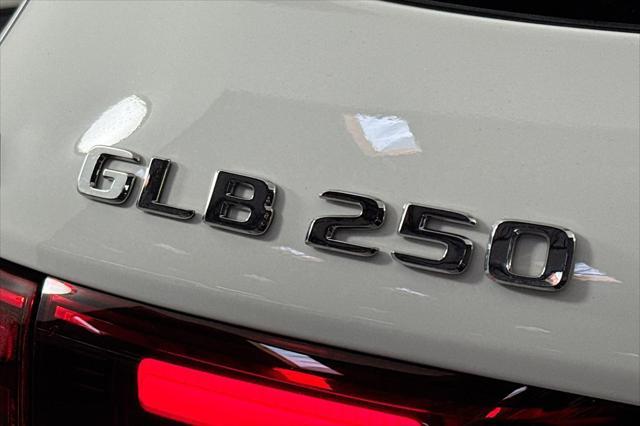 new 2025 Mercedes-Benz GLB 250 car, priced at $47,145