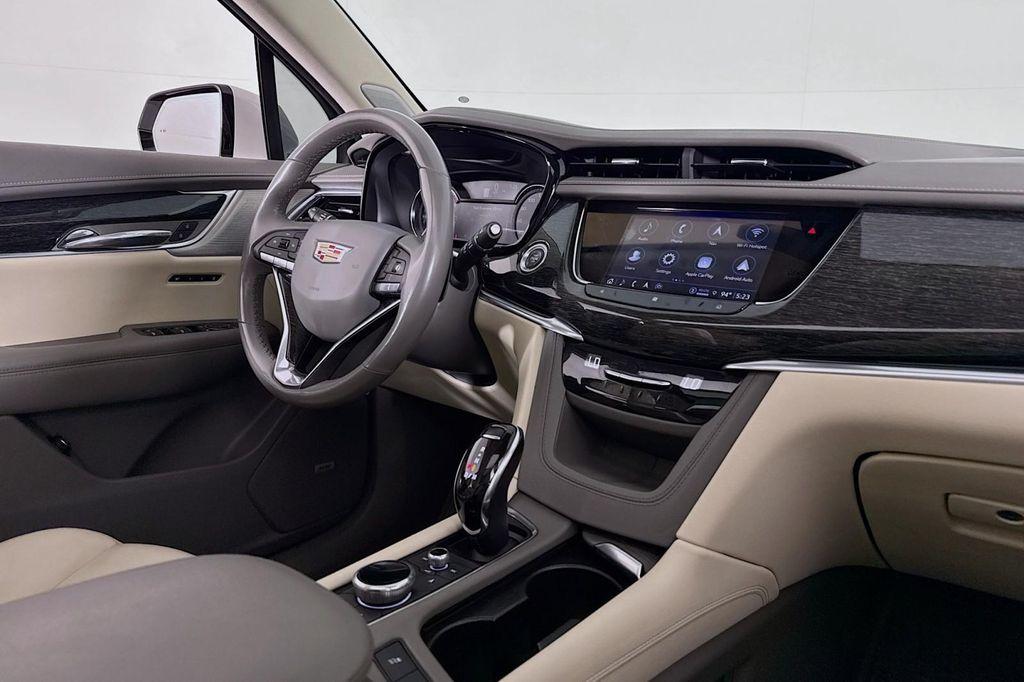 used 2021 Cadillac XT6 car, priced at $35,983