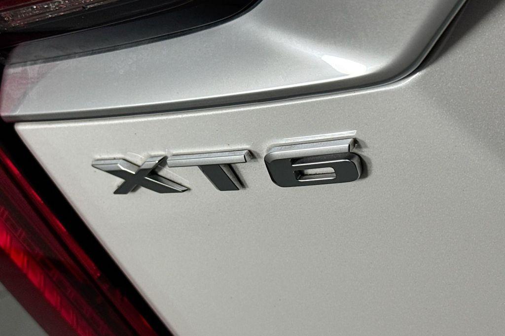 used 2021 Cadillac XT6 car, priced at $35,983