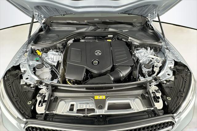 new 2025 Mercedes-Benz GLC 350e car, priced at $65,925