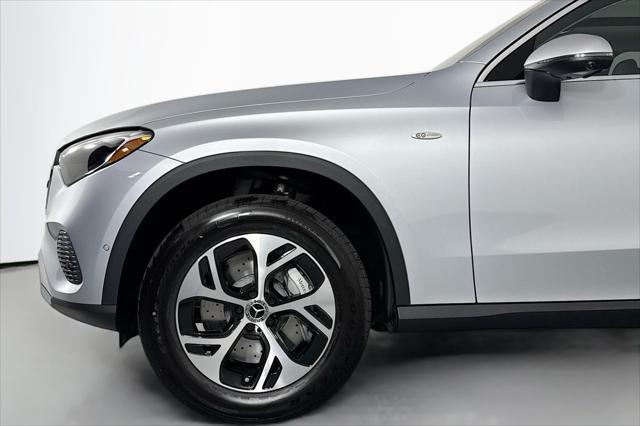 new 2025 Mercedes-Benz GLC 350e car, priced at $65,925