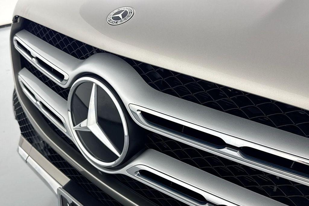 used 2023 Mercedes-Benz GLE 450 car, priced at $59,984