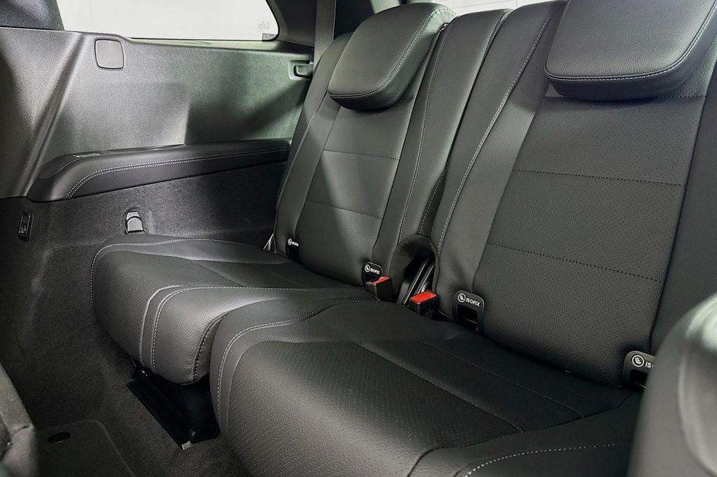 new 2025 Mercedes-Benz GLS 450 car, priced at $101,275