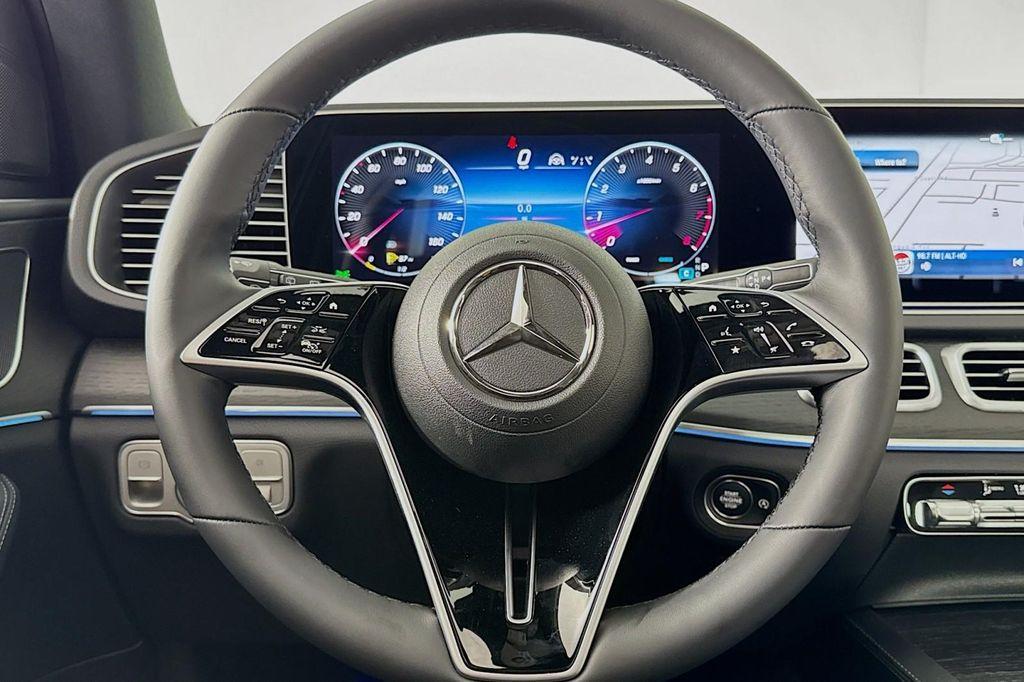 new 2025 Mercedes-Benz GLE 350 car, priced at $68,545