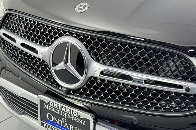 new 2025 Mercedes-Benz GLC 300 car, priced at $62,445