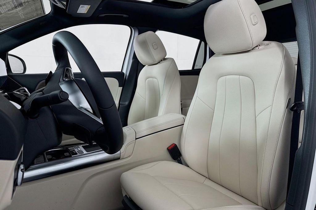 new 2026 Mercedes-Benz GLA 250 car, priced at $47,335