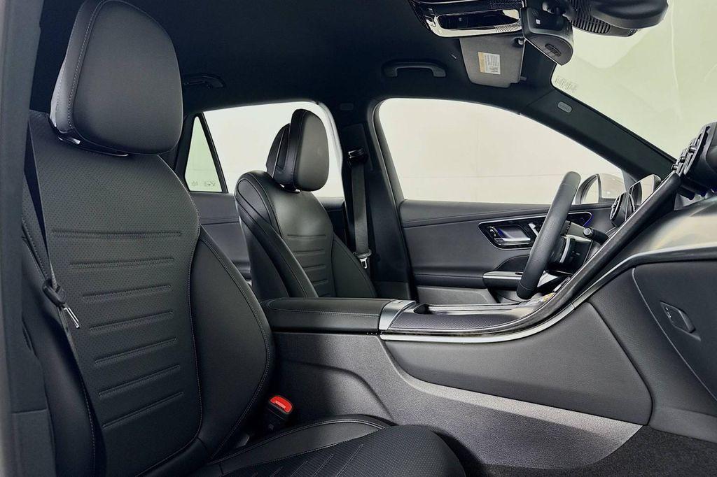 used 2025 Mercedes-Benz GLC 350e car