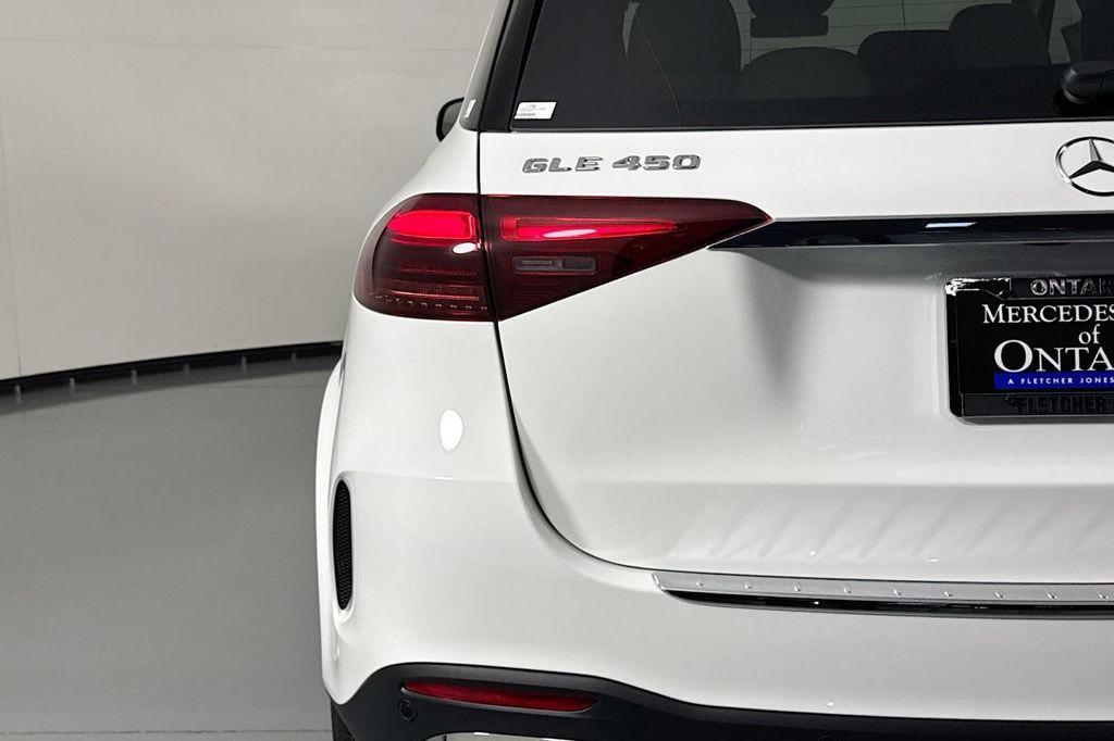 new 2026 Mercedes-Benz GLE 450 car, priced at $80,785
