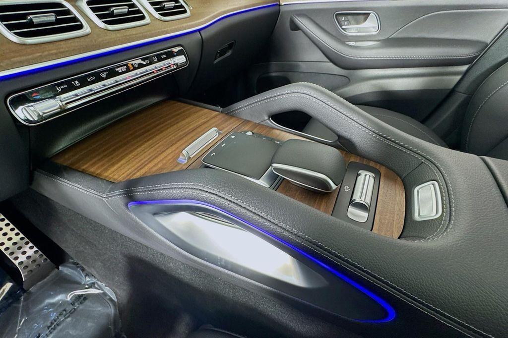 new 2025 Mercedes-Benz GLS 450 car, priced at $95,480