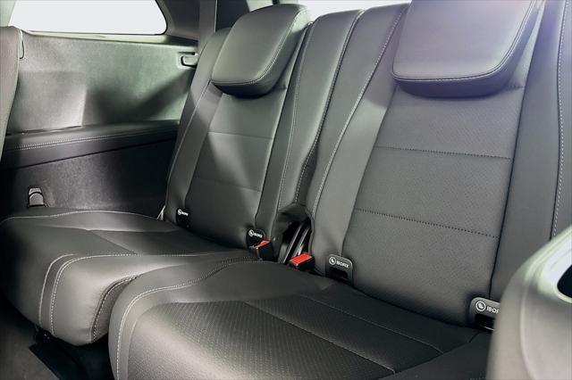 new 2025 Mercedes-Benz GLS 450 car, priced at $95,480