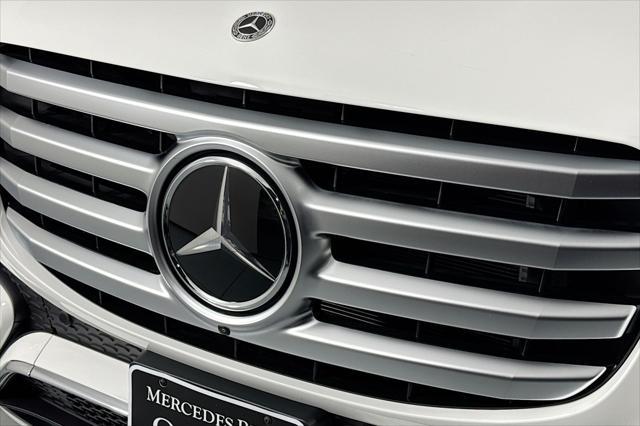 new 2025 Mercedes-Benz GLS 450 car, priced at $95,765