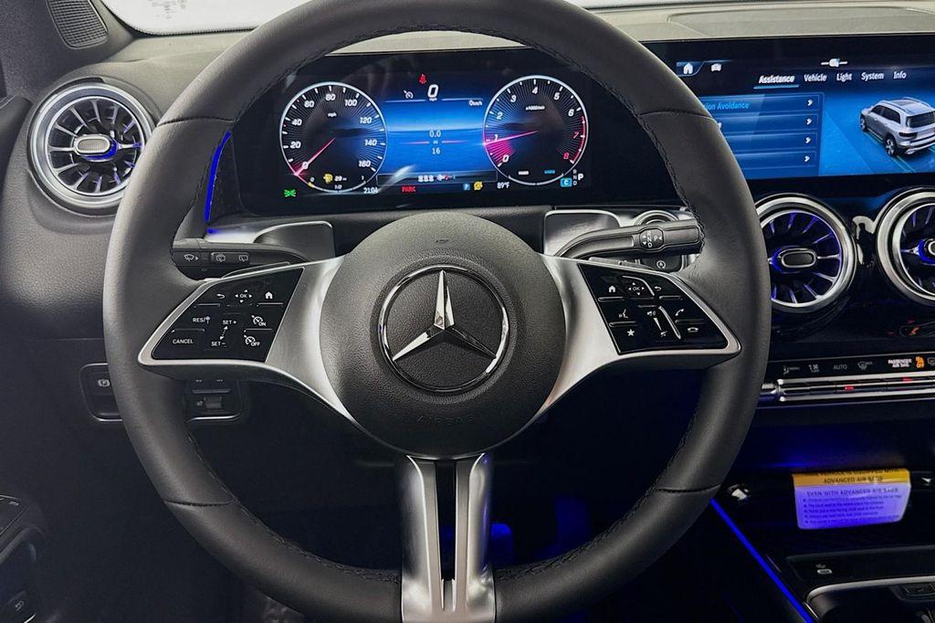 new 2025 Mercedes-Benz GLB 250 car, priced at $47,145