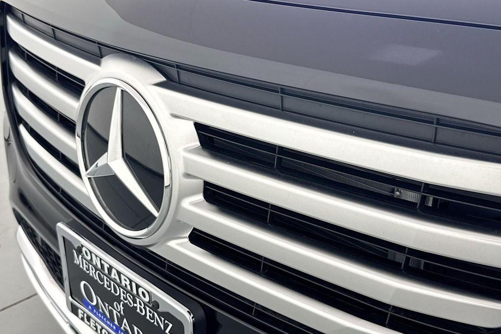 new 2025 Mercedes-Benz GLB 250 car, priced at $47,145