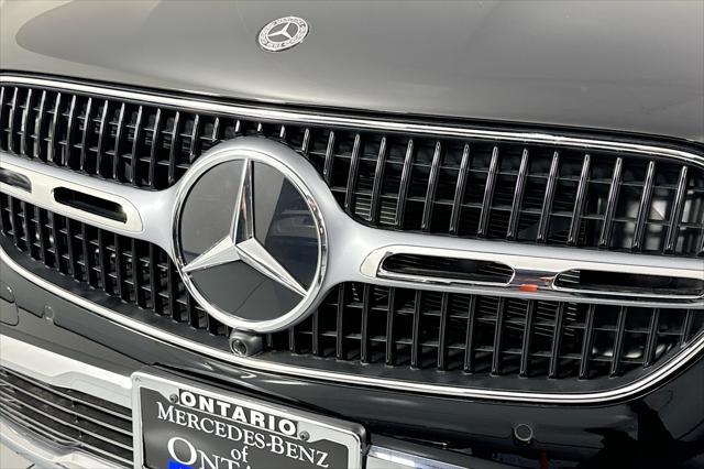 new 2025 Mercedes-Benz GLC 300 car, priced at $51,545