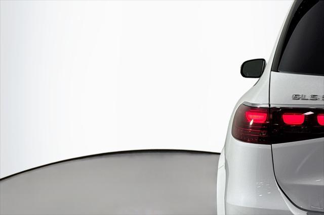 new 2025 Mercedes-Benz GLS 580 car, priced at $120,865