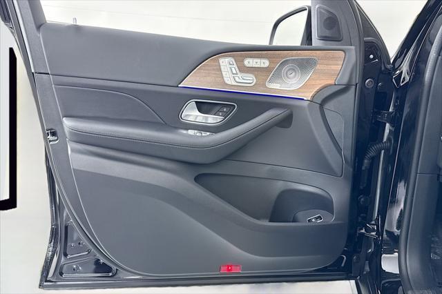 new 2025 Mercedes-Benz GLE 350 car, priced at $70,345