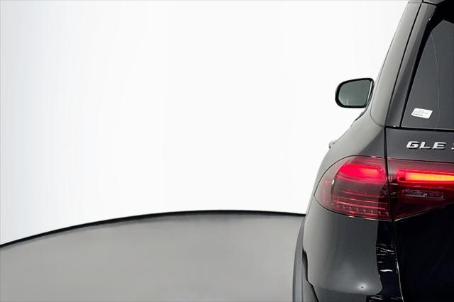 new 2025 Mercedes-Benz GLE 350 car, priced at $70,345