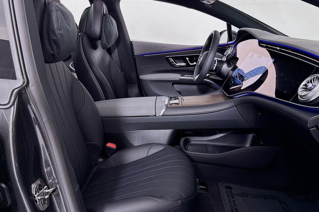 new 2025 Mercedes-Benz EQS 450 car, priced at $114,195