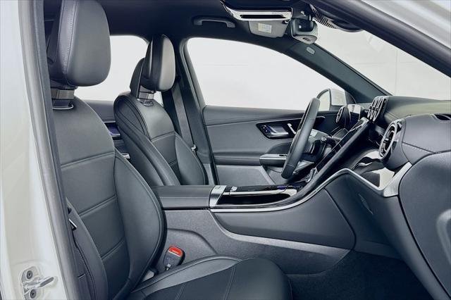 new 2025 Mercedes-Benz GLC 300 car, priced at $53,195