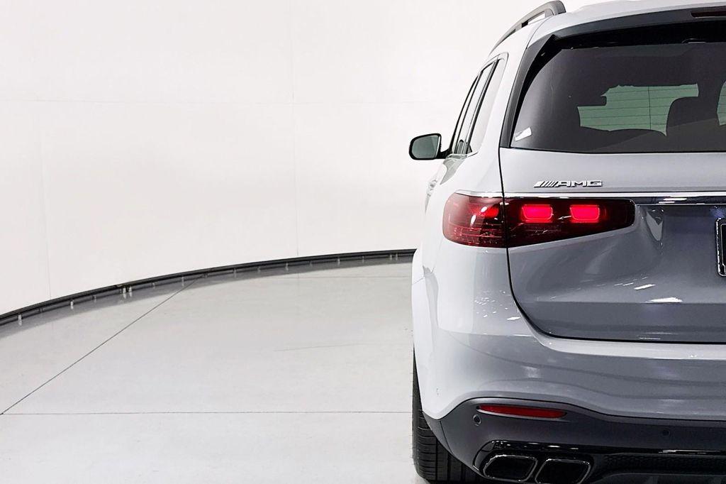 new 2025 Mercedes-Benz AMG GLS 63 car, priced at $160,885