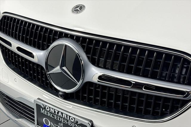 new 2025 Mercedes-Benz GLC 300 car, priced at $51,045
