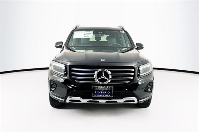 new 2024 Mercedes-Benz GLB 250 car, priced at $51,925