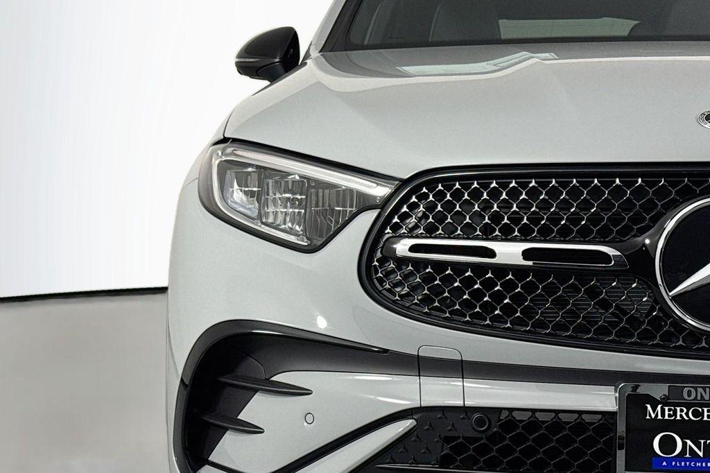 new 2026 Mercedes-Benz GLC 300 car, priced at $68,265