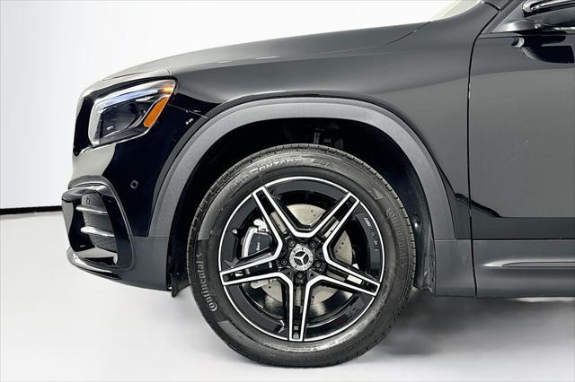 new 2024 Mercedes-Benz GLB 250 car, priced at $52,515