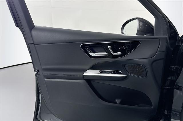 new 2025 Mercedes-Benz GLC 300 car, priced at $52,615