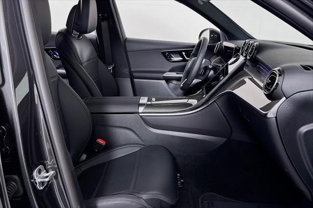 new 2025 Mercedes-Benz GLC 300 car, priced at $52,615