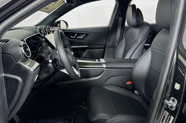 new 2025 Mercedes-Benz GLC 300 car, priced at $52,615