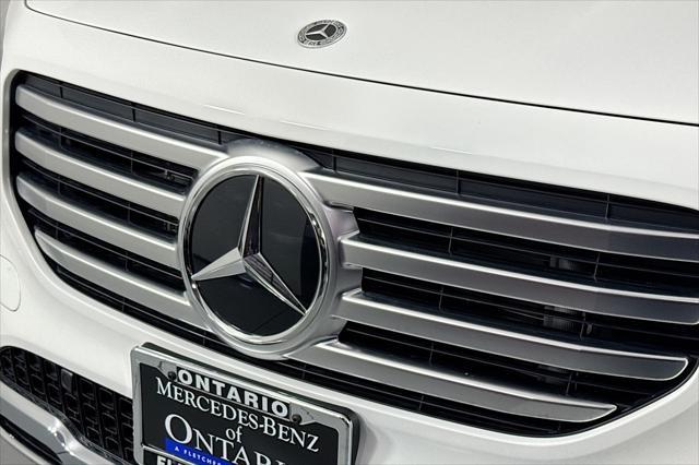 new 2025 Mercedes-Benz GLB 250 car, priced at $47,145