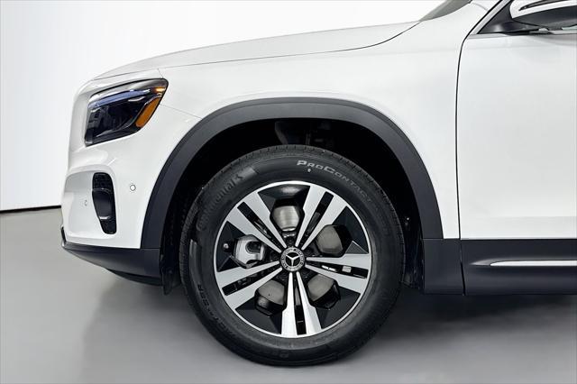 new 2025 Mercedes-Benz GLB 250 car, priced at $47,145
