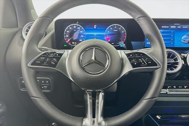 new 2025 Mercedes-Benz GLA 250 car, priced at $44,345