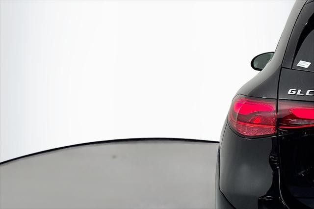 new 2025 Mercedes-Benz GLC 300 car, priced at $51,415
