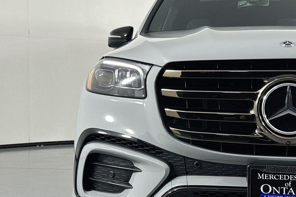 new 2026 Mercedes-Benz GLS 580 car, priced at $122,470