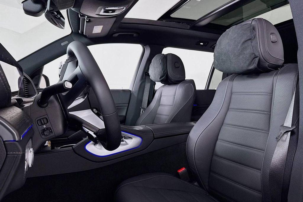 new 2026 Mercedes-Benz GLS 580 car, priced at $122,470