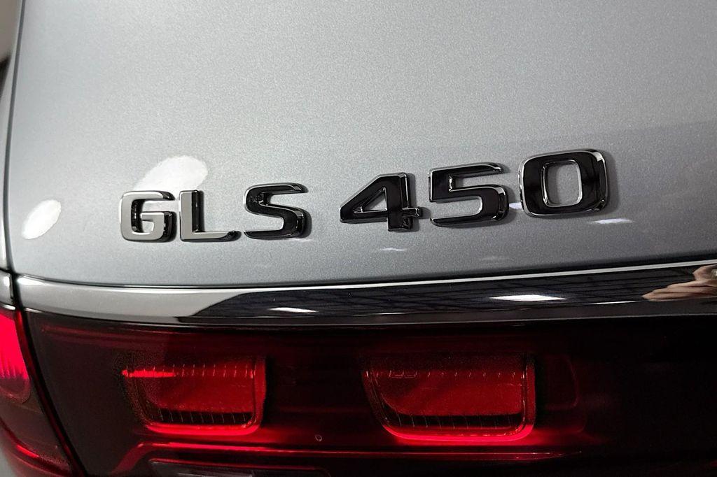 new 2025 Mercedes-Benz GLS 450 car, priced at $92,335